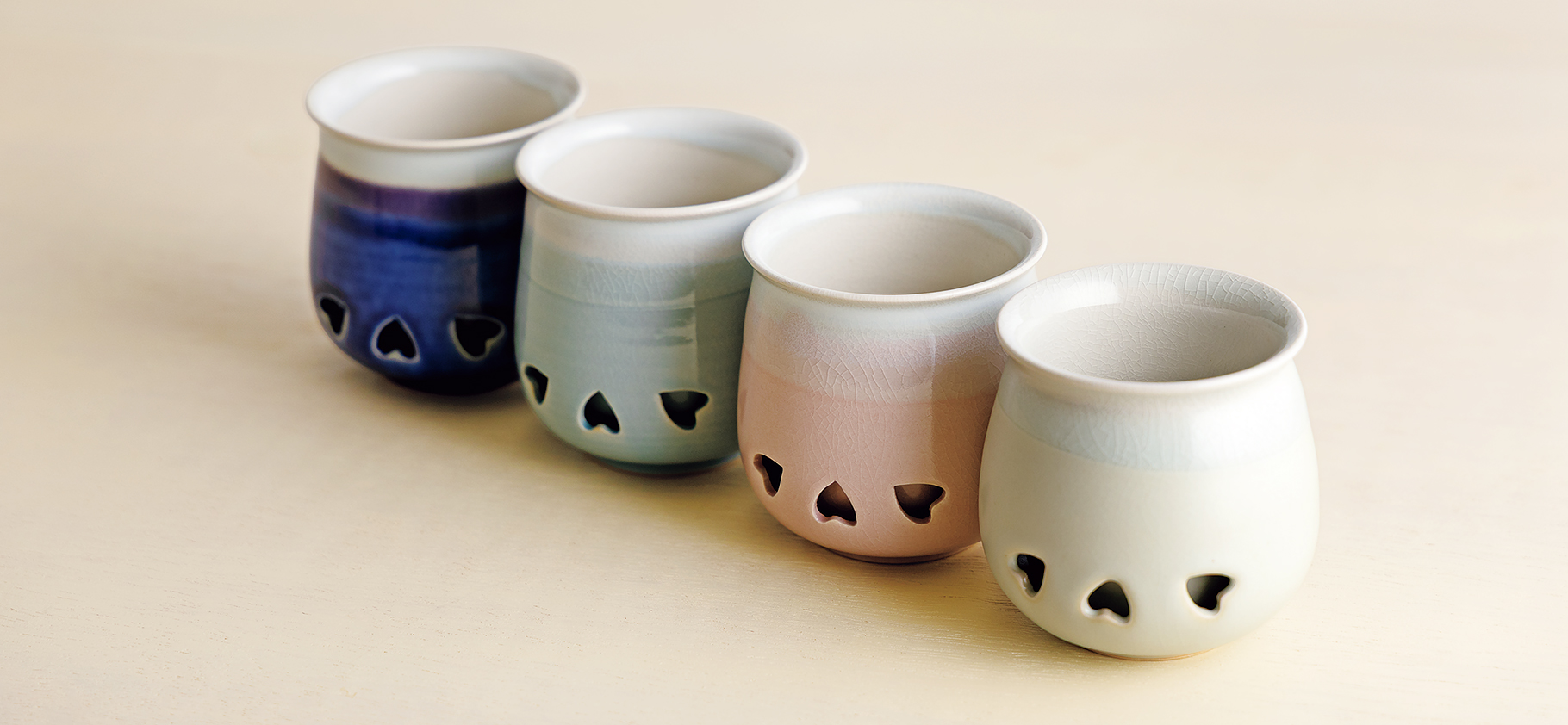 逆さ二重（ふたえ）技法によるワイングラス